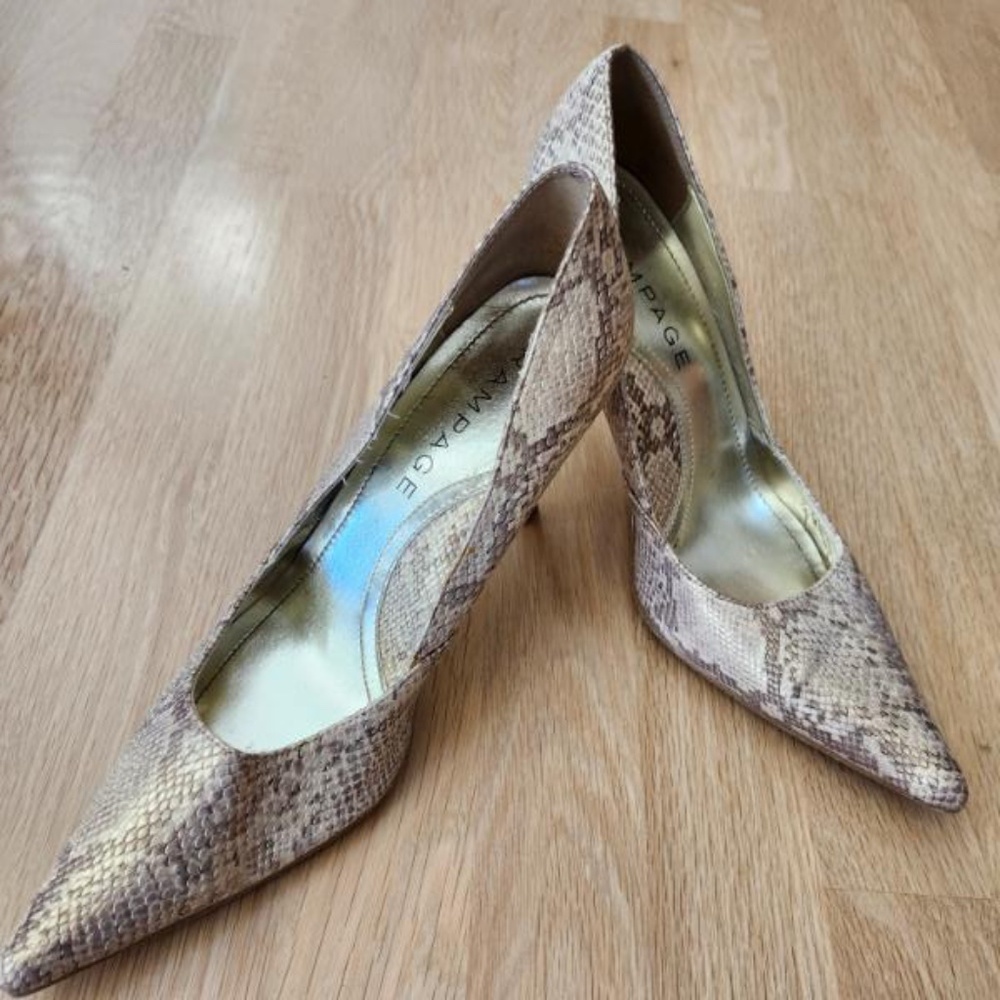 Rampage metallic snakeskin heels 8.5